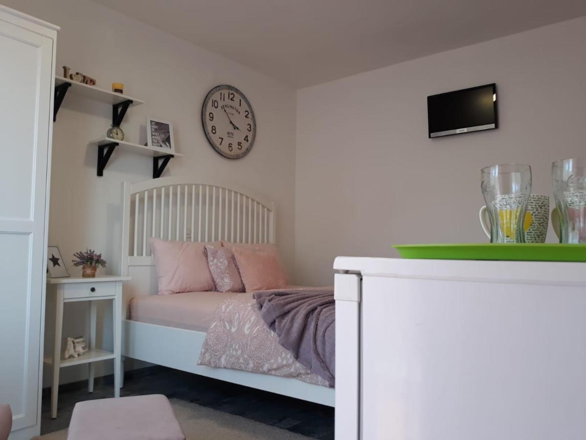 Vesna Rooms Crikvenica Esterno foto