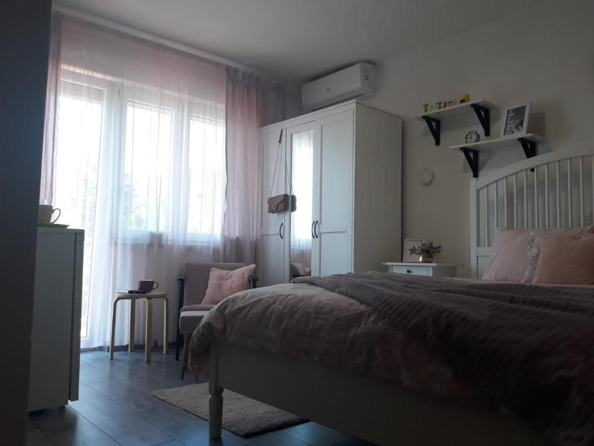Vesna Rooms Crikvenica Esterno foto