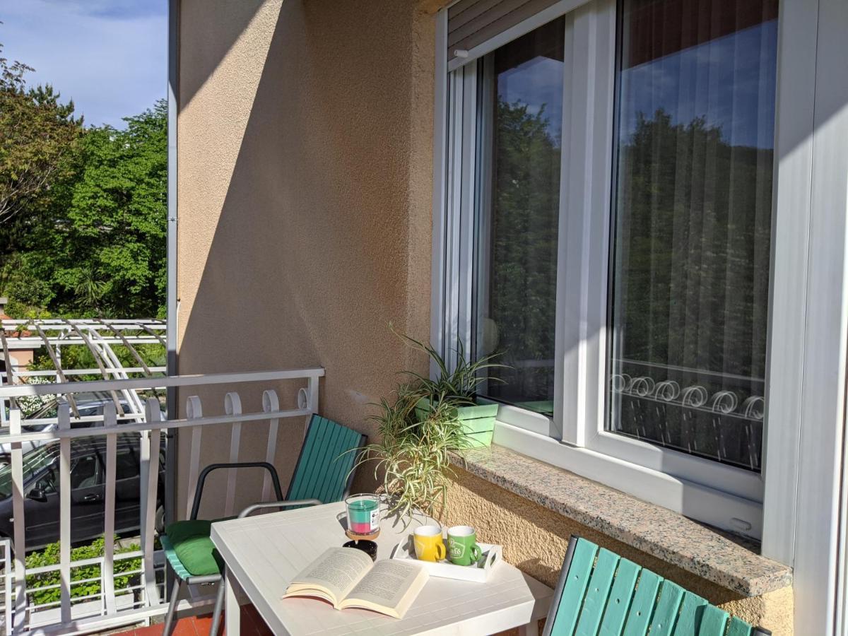 Vesna Rooms Crikvenica Esterno foto